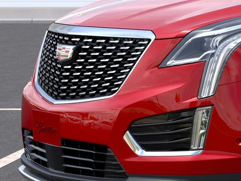 New 2026 Cadillac XT5 Premium Luxury w/ Driver Assist Package AWD/4WD image 13