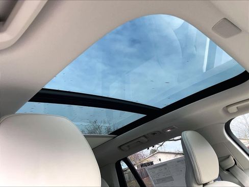 New 2026 Volvo XC90 T8 Ultra w/ Protection Package Premier image 30