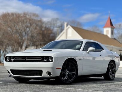 Used 2018 Dodge Challenger SXT