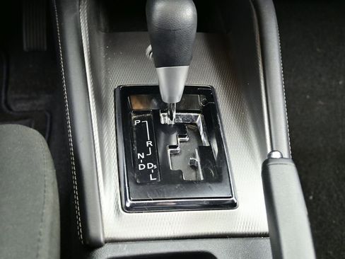 Used 2024 Mitsubishi Outlander Sport ES image 6