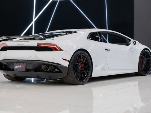 Used 2015 Lamborghini Huracan LP 610-4 AWD/4WD image 14