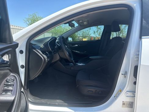 Used 2022 Chevrolet Malibu LT image 11