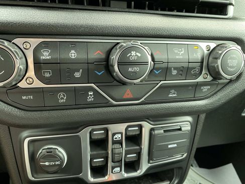 New 2026 Jeep Wrangler Unlimited Sport AWD/4WD image 11