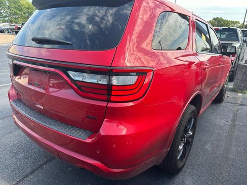 Used 2021 Dodge Durango GT w/ Blacktop Package AWD/4WD image 3
