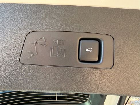 New 2026 Lincoln Corsair Grand Touring image 18