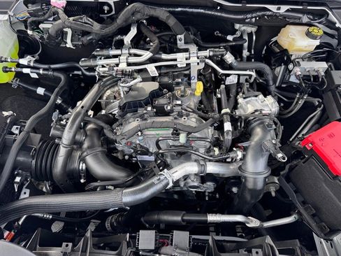 New 2025 Ford Ranger XLT w/ Equipment Group 301A High image 33