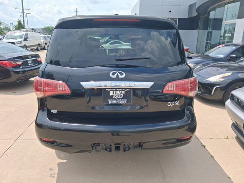 Used 2011 INFINITI QX56 4WD w/ Deluxe Touring Pkg image 10