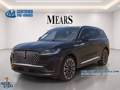 Used 2025 Lincoln Aviator Black Label AWD/4WD image 1