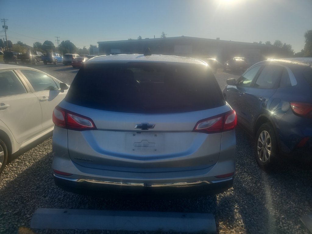 Used 2018 Chevrolet Equinox LT FWD image 10