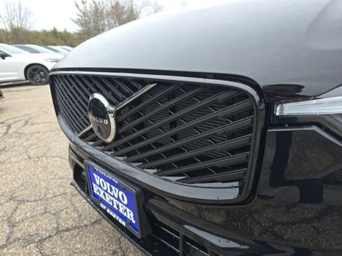 New 2026 Volvo XC60 T8 Ultra w/ Protection Package Premier AWD/4WD image 11