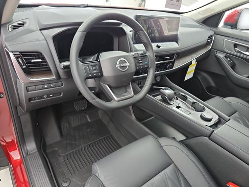 New 2026 Nissan Rogue Platinum w/ Platinum Premium Package AWD/4WD image 16