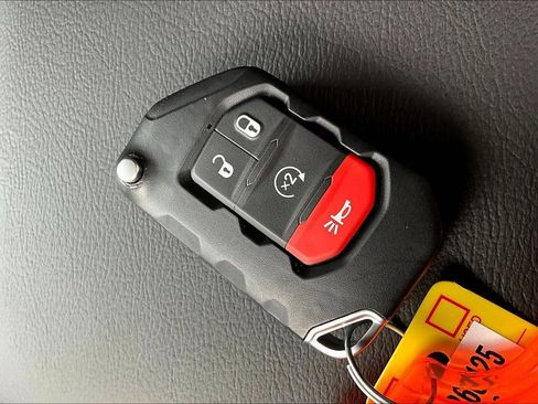 New 2026 Jeep Wrangler Unlimited Rubicon image 26