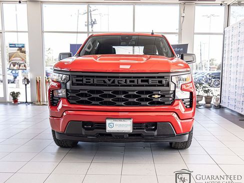 Used 2022 Chevrolet Silverado 1500 Custom w/ LPO, Dark Essentials Package AWD/4WD image 2