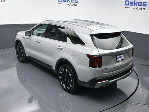 New 2025 Kia Sorento EX w/ Panoramic Sunroof Package AWD/4WD image 56