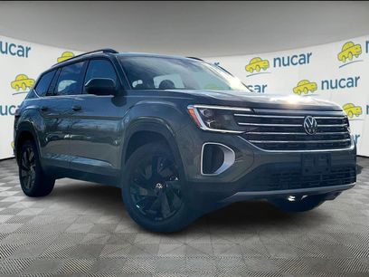 New 2026 Volkswagen Atlas SE