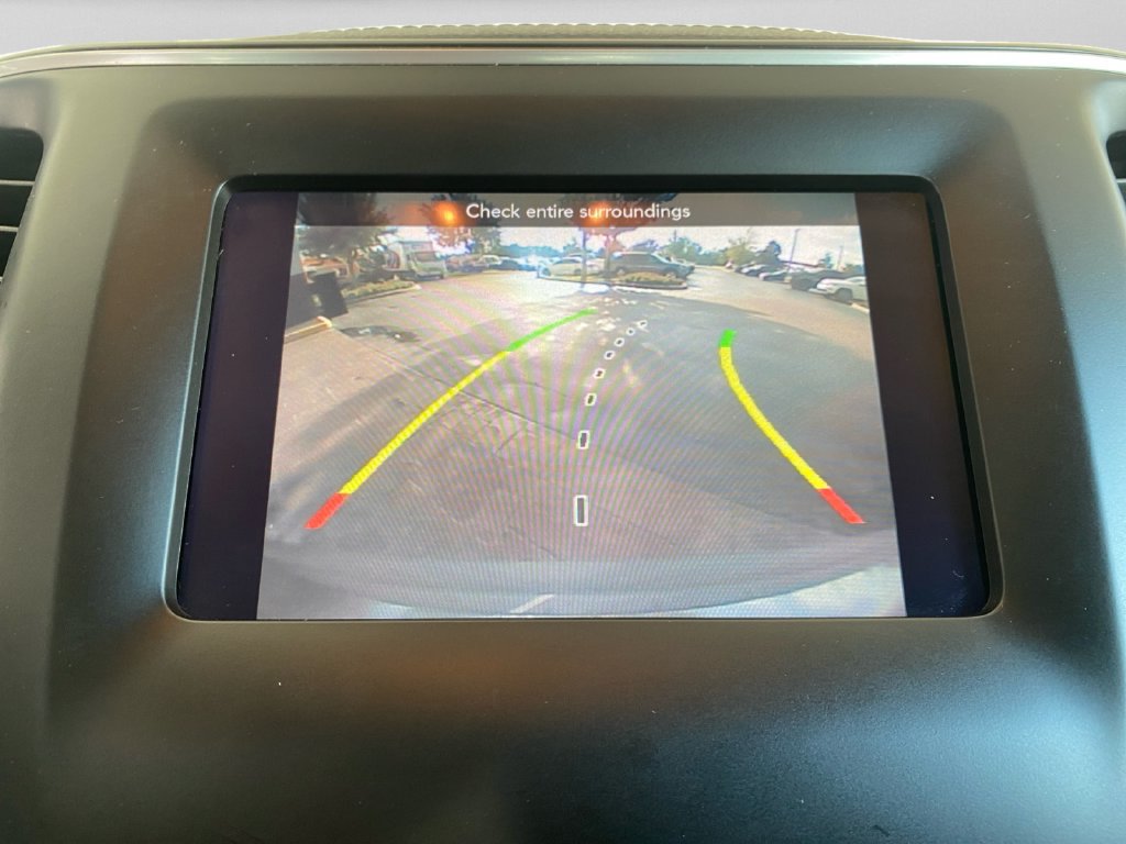 Used 2019 Jeep Cherokee Latitude Plus FWD image 15