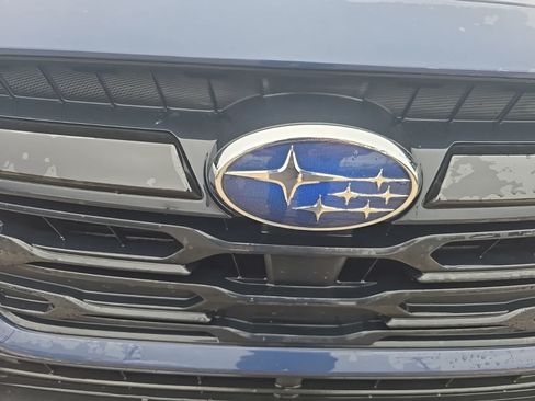Used 2025 Subaru Outback Onyx Edition AWD/4WD image 3