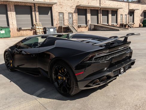 Used 2017 Lamborghini Huracan LP 610-4 image 29