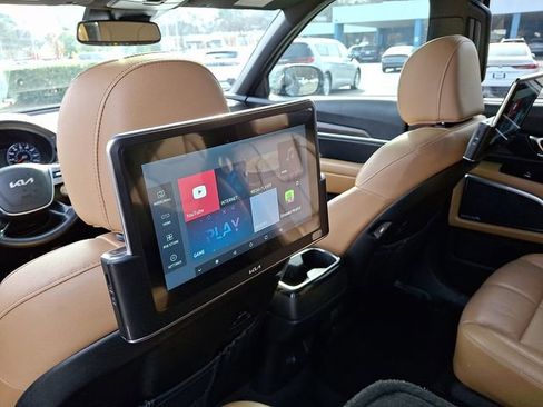 Used 2022 Kia Telluride SX image 16