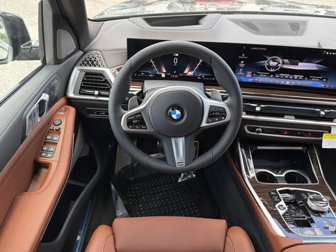 New 2027 BMW X7 xDrive40i w/ Executive Package AWD/4WD image 16