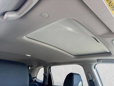 Used 2023 Honda CR-V EX-L image 26