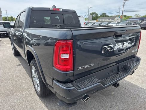 New 2026 RAM 1500 4x4 Crew Cab image 5