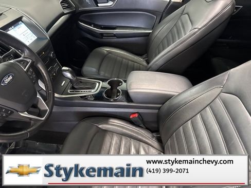 Used 2017 Ford Edge SEL w/ Equipment Group 201A image 34