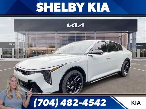 New 2025 Kia K4 GT-Line Turbo FWD image 1