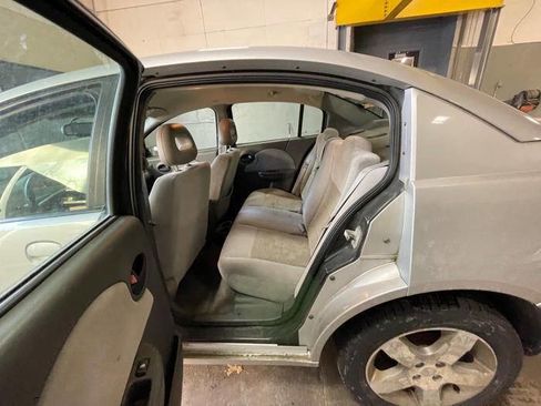 Used 2006 Saturn ION Level 3 w/ Enhanced Performance Pkg image 21