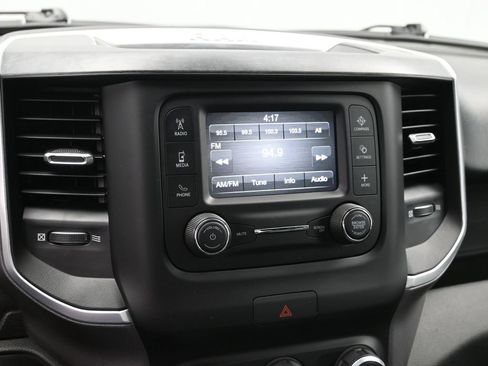 Used 2022 RAM 1500 Big Horn AWD/4WD image 14