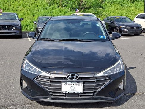Used 2020 Hyundai Elantra Limited w/ Ultimate Package 03 FWD image 2