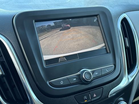 Used 2023 Chevrolet Equinox LS w/ Driver Confidence II Package image 25