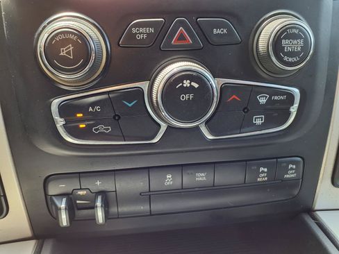 Used 2016 RAM 1500 Lone Star AWD/4WD image 7