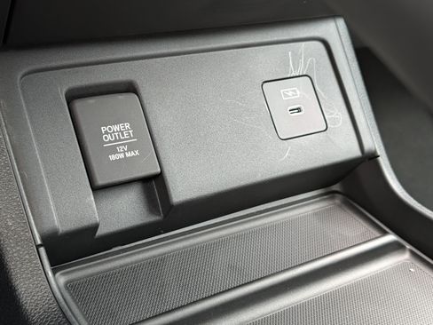 Certified 2025 Acura RDX SH-AWD image 33