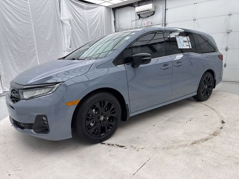 New 2026 Honda Odyssey Sport-L image 3