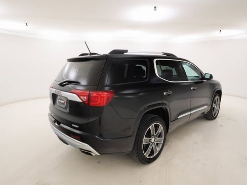 Used 2019 GMC Acadia Denali w/ LPO, Floor Liner Package image 3