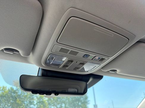 Certified 2022 Honda Accord Touring image 14