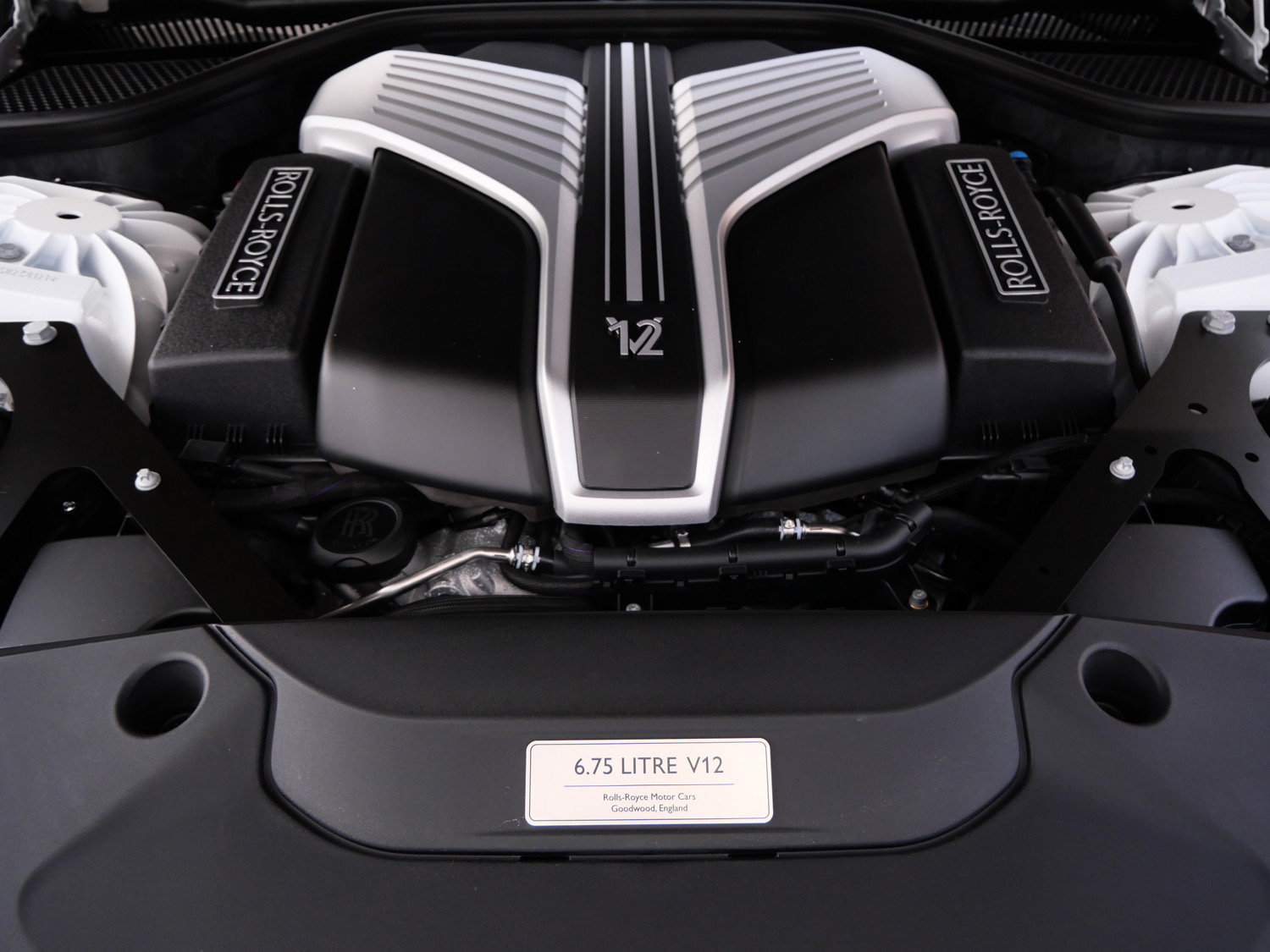 Certified 2025 Rolls-Royce Ghost AWD/4WD image 28