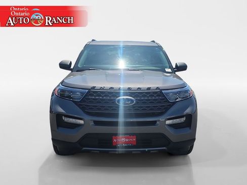 Used 2021 Ford Explorer XLT w/ Equipment Group 202A AWD/4WD image 8