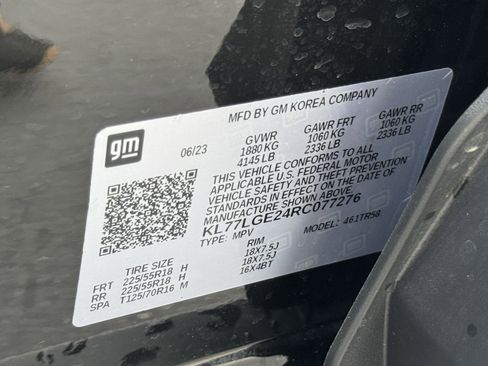 Used 2024 Chevrolet Trax RS FWD image 36