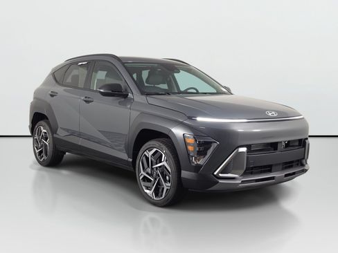 Used 2026 Hyundai Kona SEL Premium AWD/4WD image 8