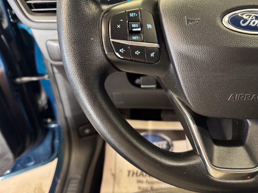 Used 2020 Ford Escape SE AWD/4WD image 11