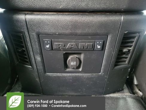Used 2013 RAM 3500 Laramie w/ Cold Weather Group image 13