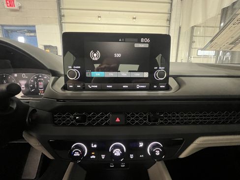 New 2025 Honda Accord LX image 18