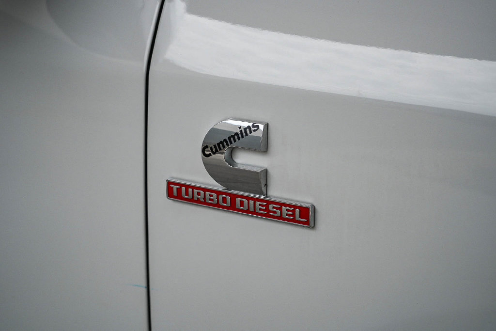 Used 2026 RAM 2500 Laramie AWD/4WD image 11