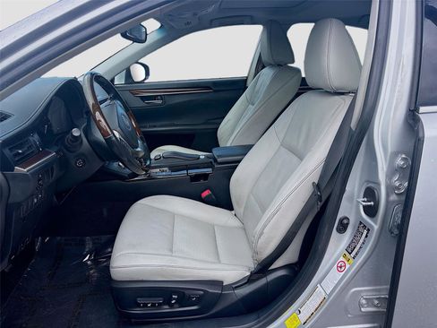 Used 2014 Lexus ES 350 image 23