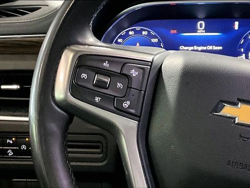 Used 2023 Chevrolet Tahoe Premier AWD/4WD image 23