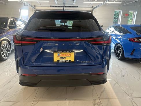 Used 2025 Lexus NX 250 FWD w/ Towing Package (2000 Lbs) image 6