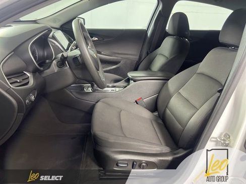 Used 2023 Chevrolet Malibu LT w/ Driver Confidence Package FWD image 11