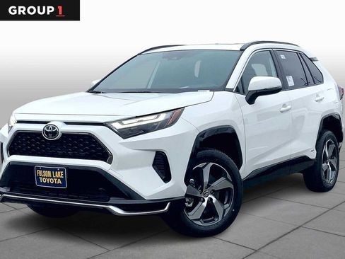 New 2025 Toyota RAV4 SE image 1